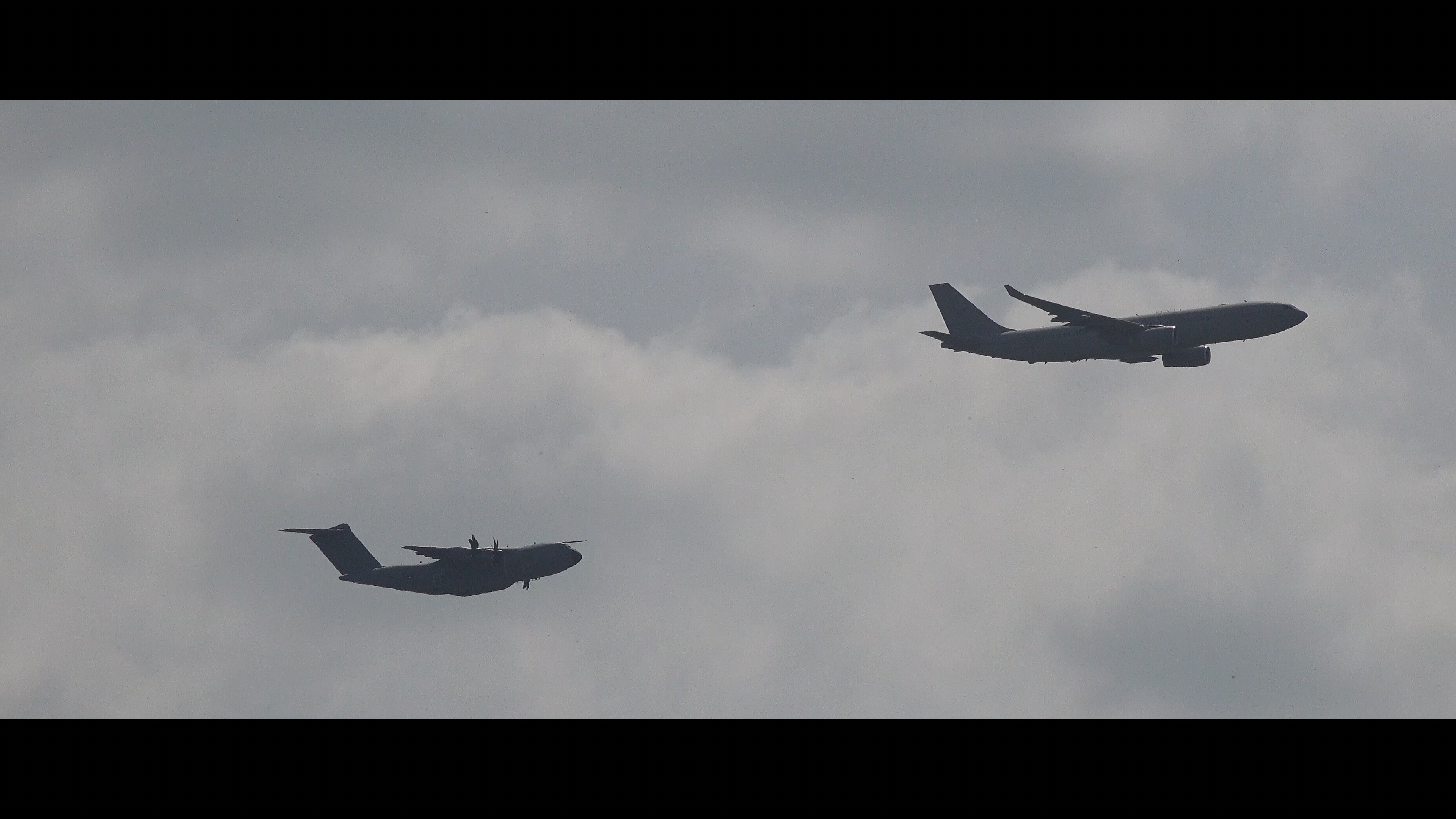 Atlas A400M & Airbus KC2 Voyager